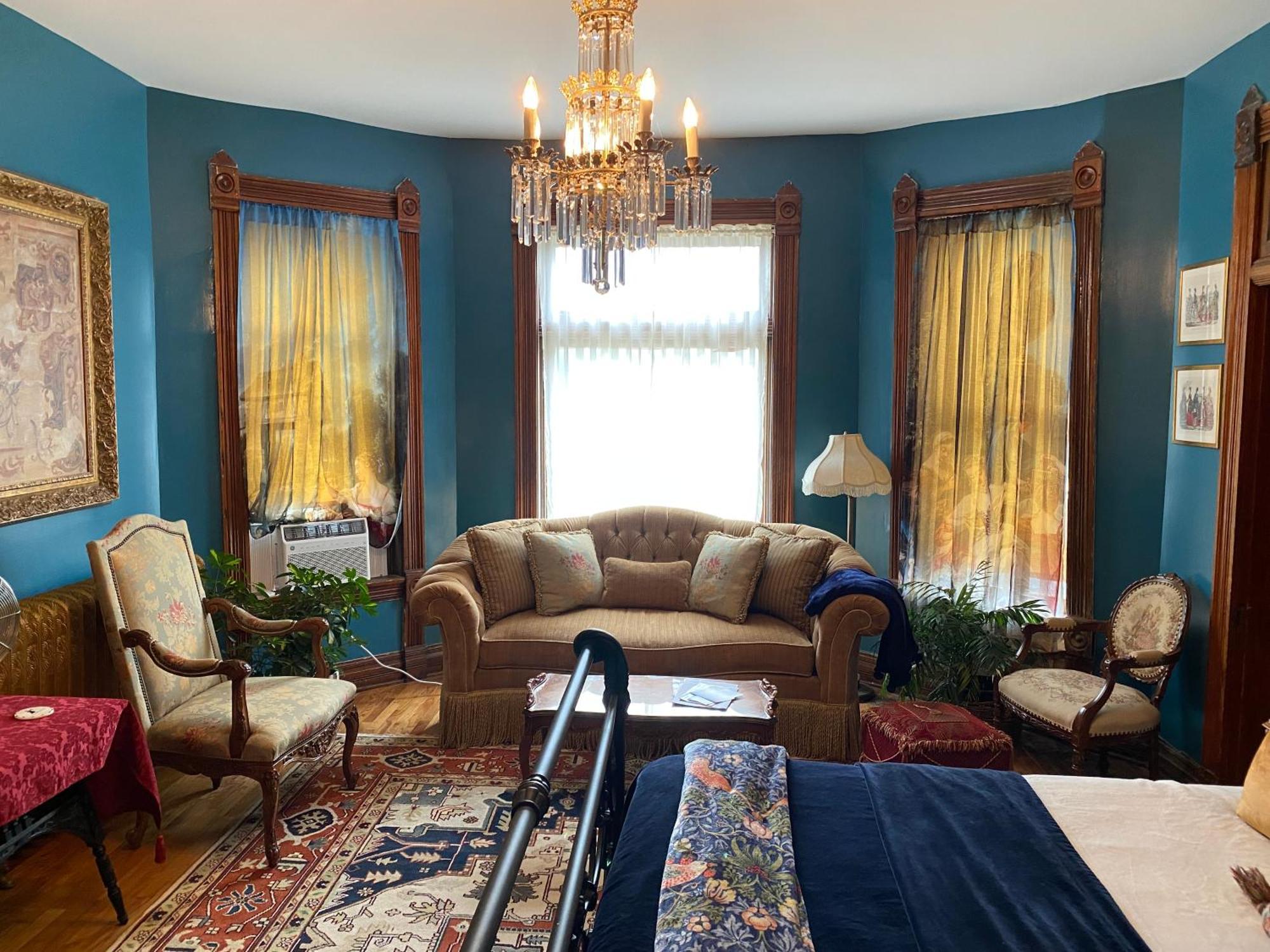 Vineyard Mansion B&B Сейнт Джоузеф Екстериор снимка